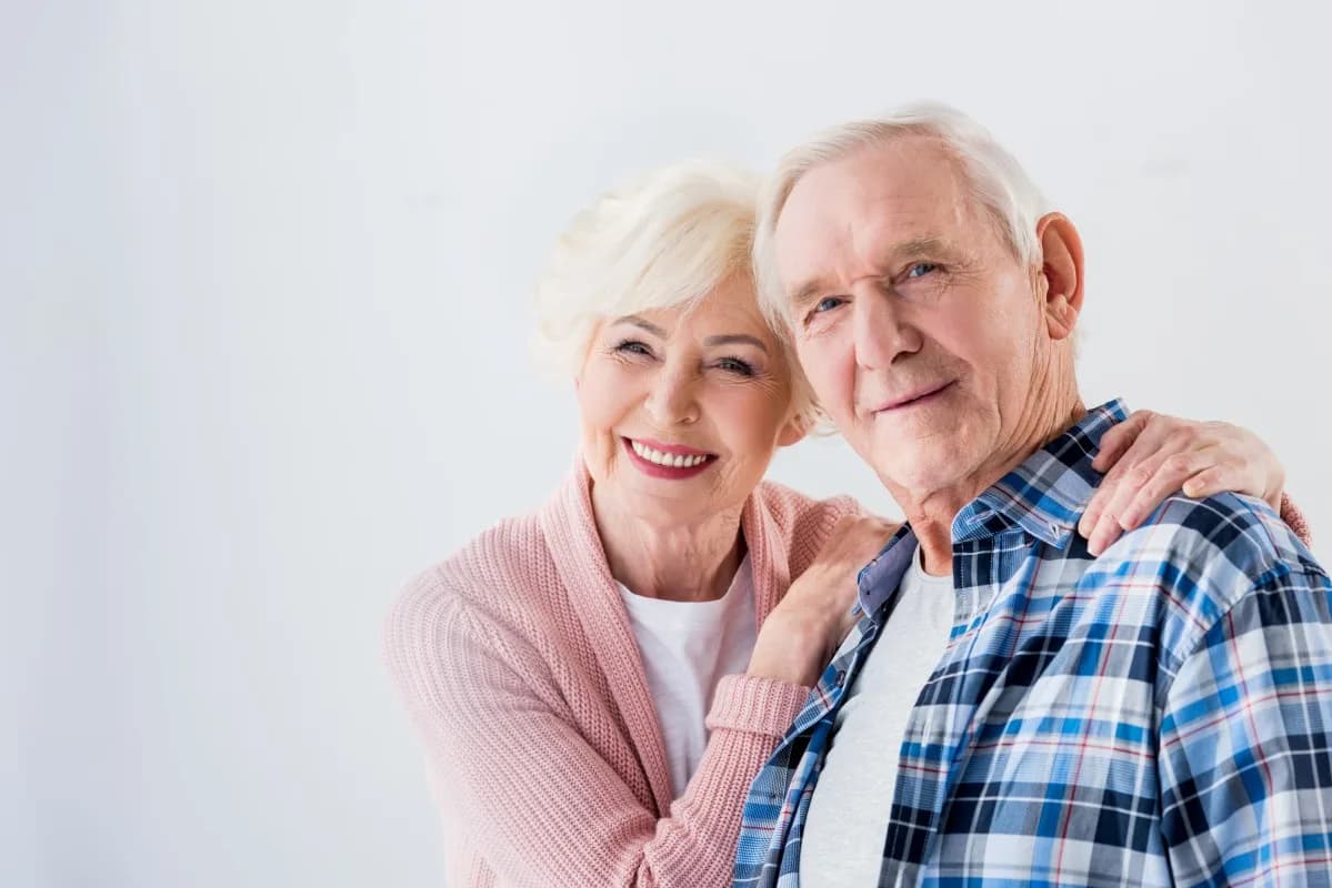 Can You Wear Aligners Over Veneers? What Patients Need to Know
