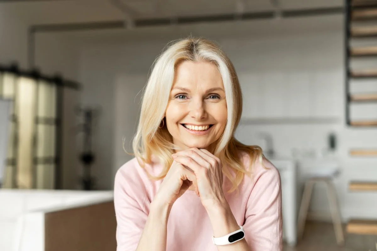 What Is the Safest Way to Replace Multiple Missing Teeth?