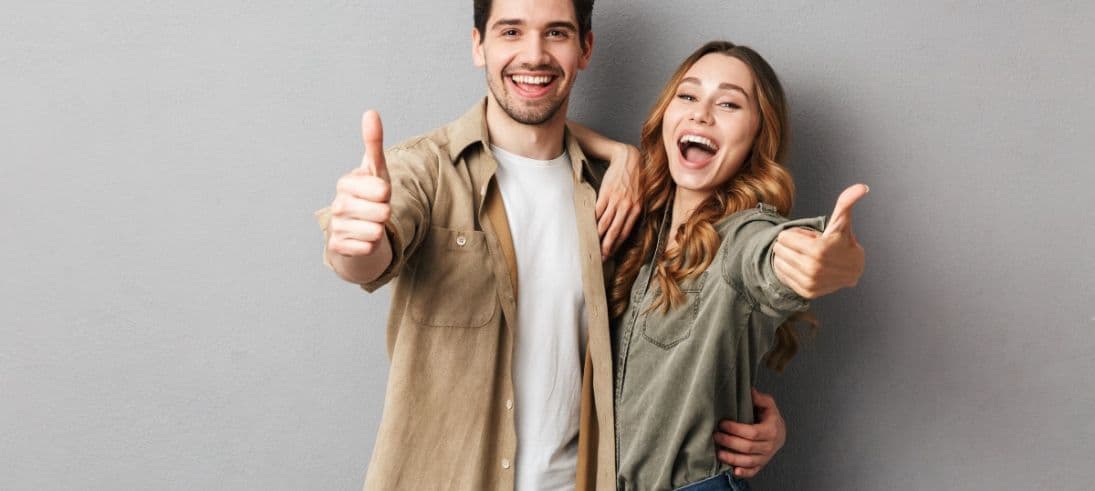 Gingivitis vs Periodontitis: Stages of Gum Disease