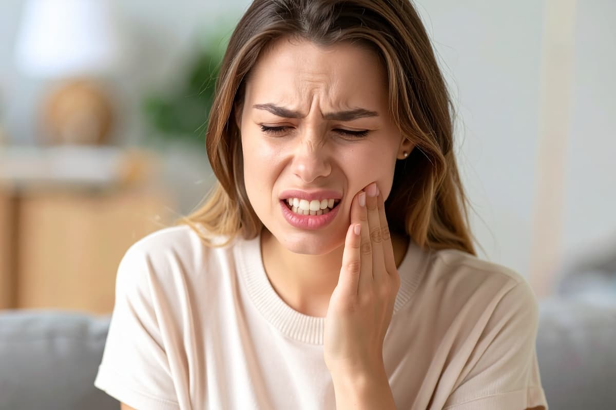 Loose Dentures Making Eating Hard? Understanding Implant-Supported Stability